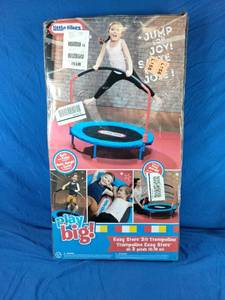 lot 138 image: Little Tikes 3 ft trampoline folds for Easy Storage