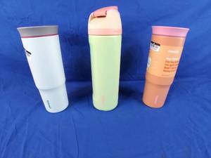 lot 220 image: New (3) Owala Stainless Steel Tumblers