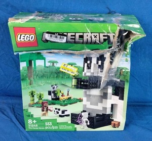lot 192 image: New LEGO Minecraft The Panda Haven Toy House with Animals 21245