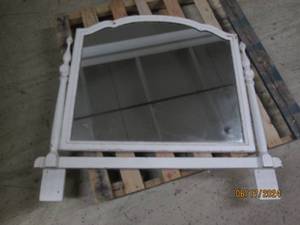 lot 1 image: vintage mirror...