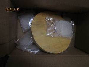 lot 13 image: new capize shell wind chime...