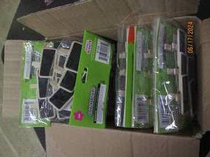 lot 17 image: new clips for papers or plants...