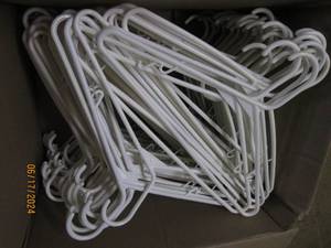 lot 27 image: 90 hangers...