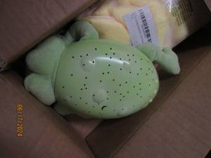 lot 29 image: baby sleeping frog night light take photo with lights on and new washclothes