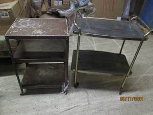 lot 60 image: 2 metal carts...