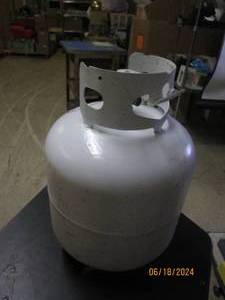 lot 64 image: 20lb propane tank...