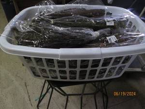 lot 108 image: basket of 12 inch violet tortum 5 oz bundles