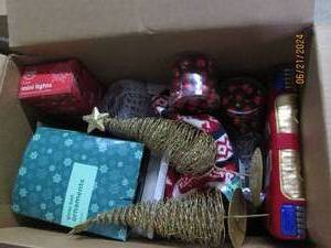 lot 185 image: box of christmas...