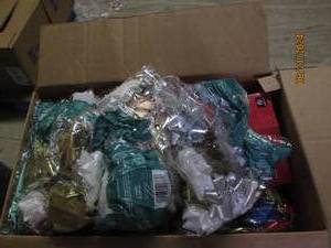lot 188 image: box of bows lights and more...