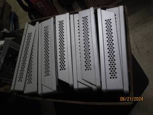 lot 226 image: box of grey bins...