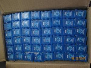 lot 245 image: case of 144 5mt satin oral b floss...
