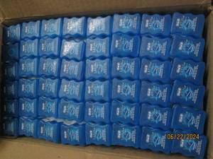 lot 250 image: case of 144 5mt satin oral b floss...