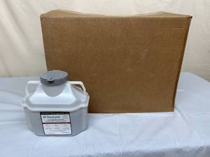MSRP $400  Lot of 8 NEW Stericycle 1-Gallon&nbspControlled Substance Wastage CsRx Service Containers