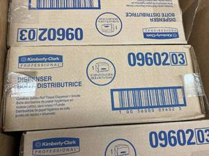 Lot of 22 NEW In Box Kimberly-Clark Professional 09602 Coreless Jumbo Roll Tissue Dispensers - Smoke Color