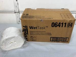 1 Case NEW WypAll 06411 WetTask Customizable Wet Wiping System (open box)