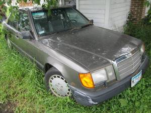1986 Mercedes 30e. 141092 miles.