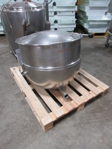 lot 708 image: GROEN 40 GALLON STEAM KETTLE