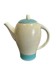 lot 26 image: Vintage TAMS WARE (Made in England) Porcelain Tea Set in Good Condition