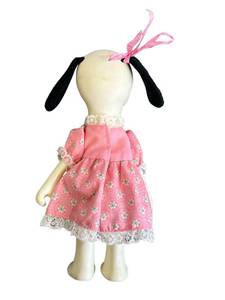 lot 44 image: 1966 Knickerbocker The Snoopy & Belle Collection 8 Doll in Pink Dress