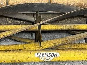 lot 61 image: Vintage 1960s Clemson Brothers Manual Push Lawn Mower in Good Working Condition