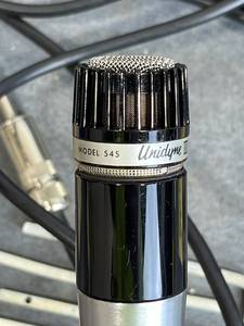 lot 70 image: Vintage SHURE Unidyne 3 Model 545 Unidirectional Dynamic Microphone in Excellent Condition
