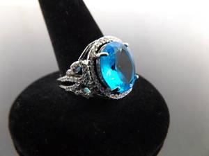 NEW .925 Sterling Silver Oval Cut Topaz Crystal Ring Size 7.26