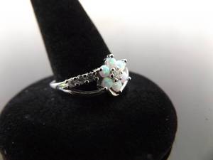 NEW .925 Sterling Silver Opal Crystal Flower Ring Size 8