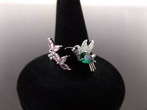 NEW .925 Sterling Silver Emerald and Pink Sapphire Crystal Accented Hummingbird Ring Size 7