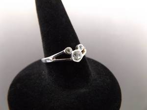 .925 Sterling Silver Zirconia Crystal Mickey Mouse Ring Size 5.5
