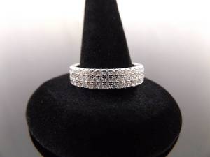 NEW .925 Sterling Silver Crystal Band Ring Size 9