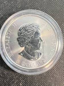 1.25 TROY OZ .999 FINE SILVER 2016 CANADIAN ROUND IN AIRTITE