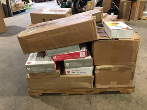 Pallet of Mixed Assorted Flooring Various Models and Conditions Customer Returns See Pictures