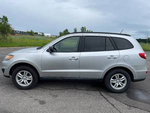 2012 Hyundai Santa FE GLS - AWD