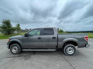 2010 Ford F-150 XLT - 2 OWNERS - 4X4
