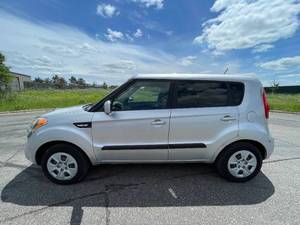 2013 Kia Soul - 2 OWNERS