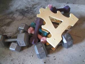 Assortment of 1lb-20lb hand weights...
