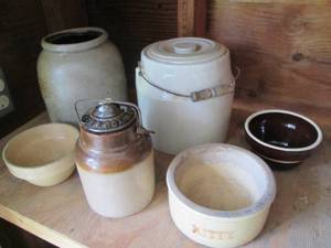 Assortment of stoneware bowls and l...