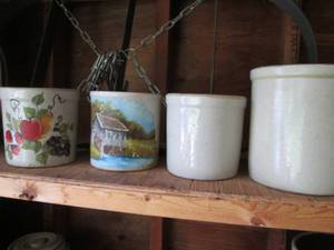 Decorative and Glazed Stoneware cro...