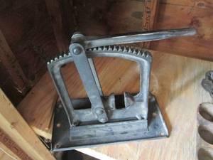 Vintage Cast Iron jack-style press...