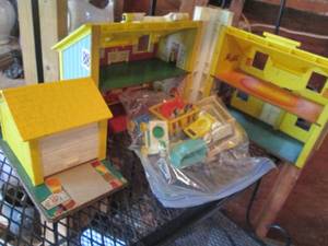 Vintage Fisher Price play set