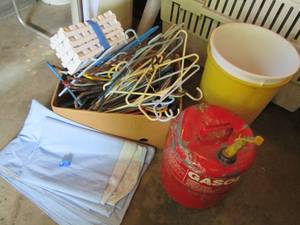 Metal 5.25-gallon gas can, plastic ...