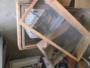 Set of (4) wood framed mesh panning...