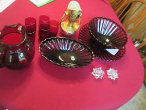 Royal Ruby Depression glassware Pie...
