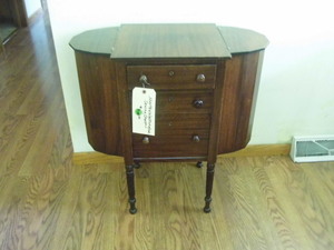 Vintage Martha Washington style 3-d...