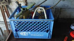 lot 224 image: Fairmont Crate And Water Sprinklers (7).