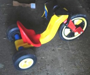 lot 230 image: Empire 3 Wheel  (Big Wheel).