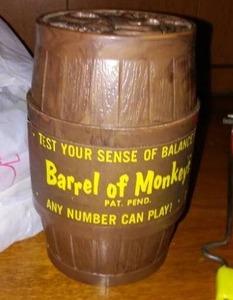lot 19 image: Vintage  Barrel Of Monkeys, Whee-Lo And More.