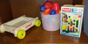 lot 41 image: Vintage Playskool And Tupperware Toys.