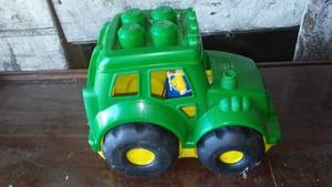 lot 245 image: MEGA BLOKS John Deere Toy Lil Tractor.