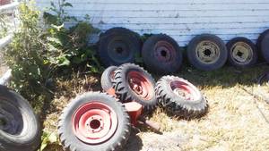 lot 269 image: implement Wheels.